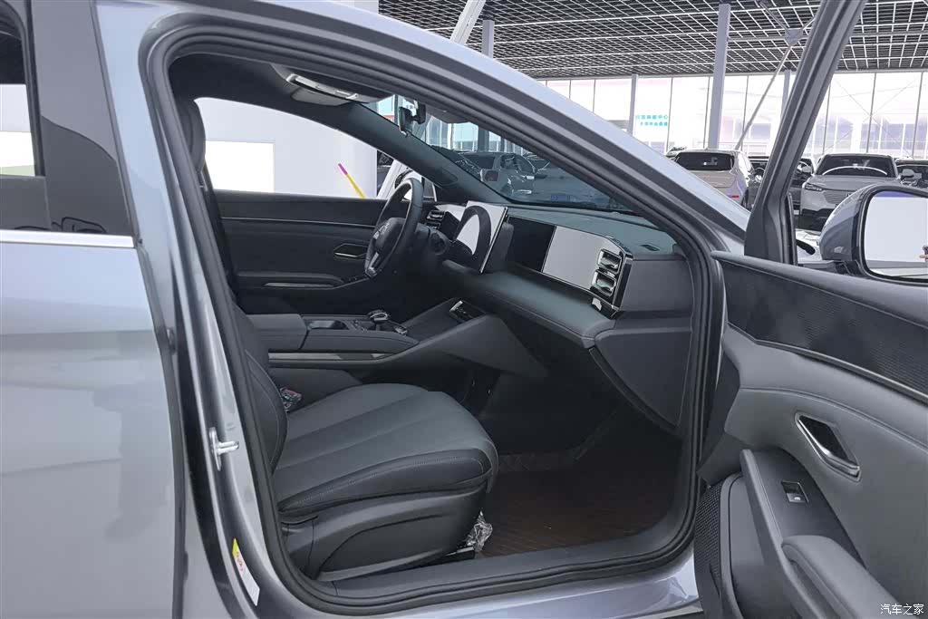 BYD Qin, 2025 8