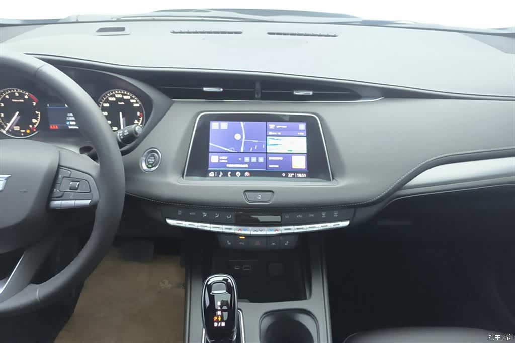 Cadillac XT4, 2023 13