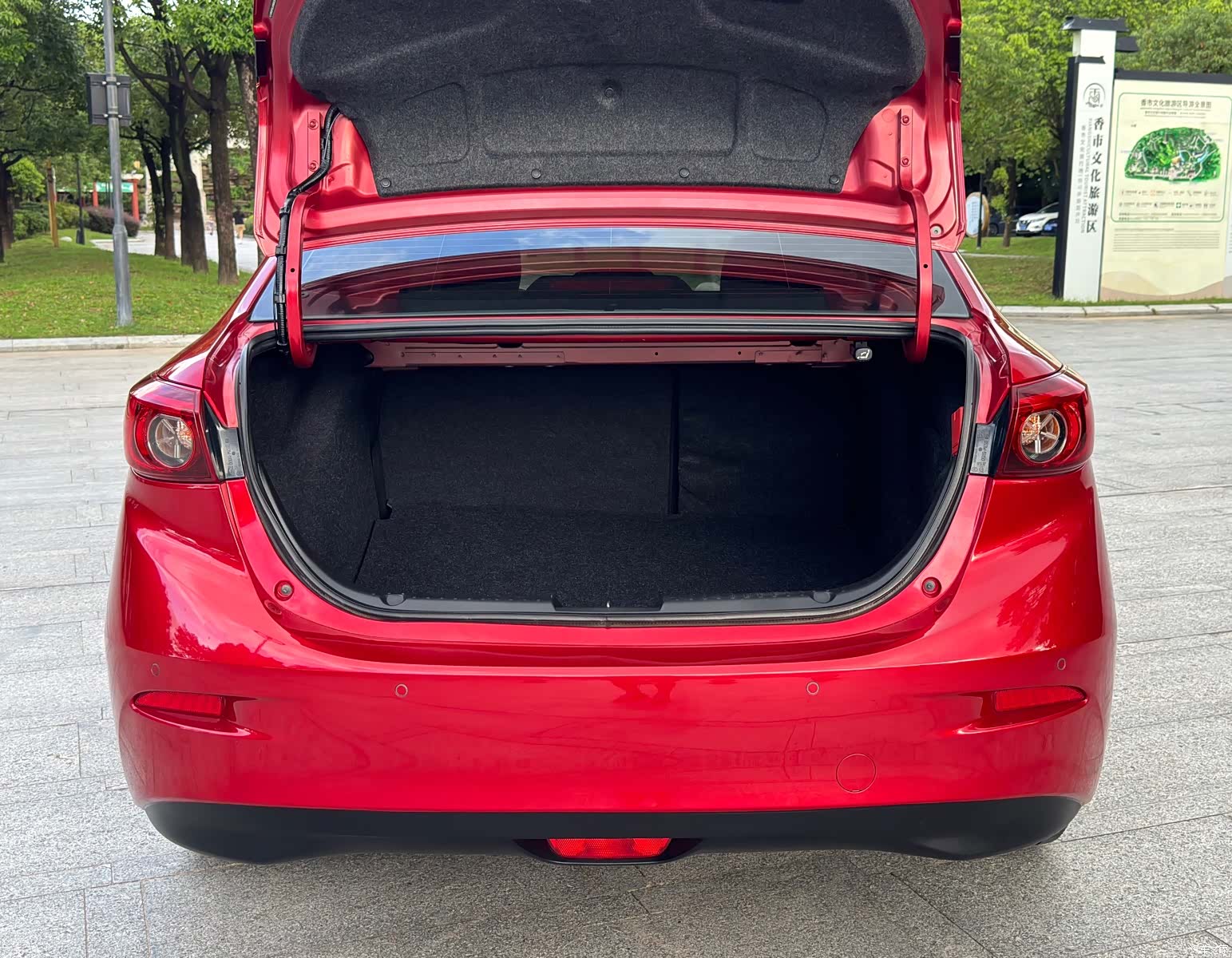 Mazda Mazda3, 2017 19