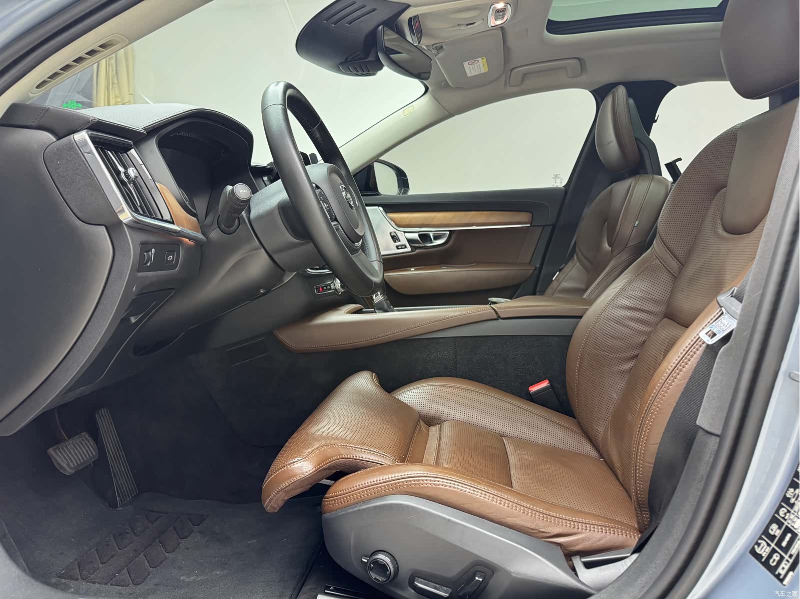 Volvo S90, 2017 все фото
