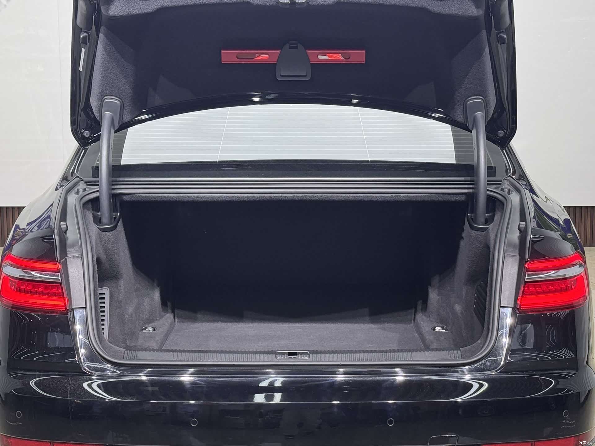Audi A8L, 2018 18