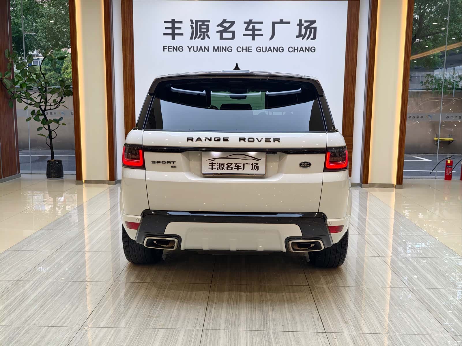 Land Rover Range Rover, 2022 27