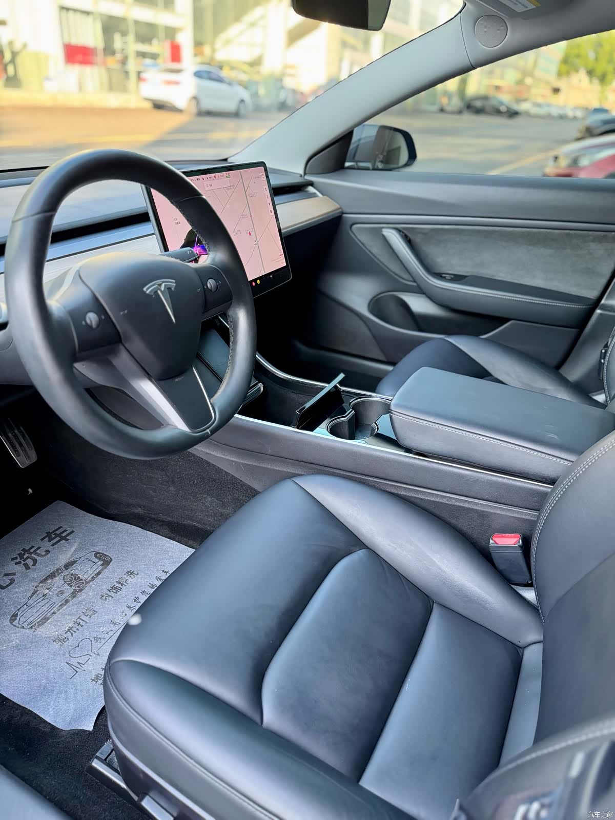 Tesla Model 3, 2019 7