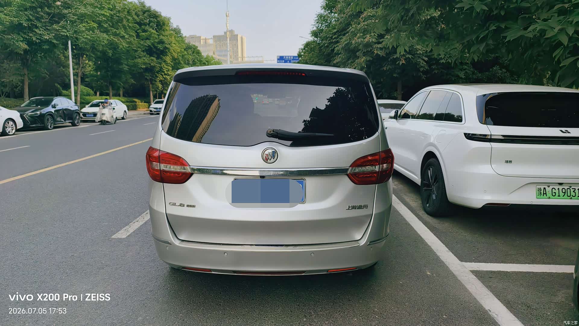 Buick GL8, 2017 4