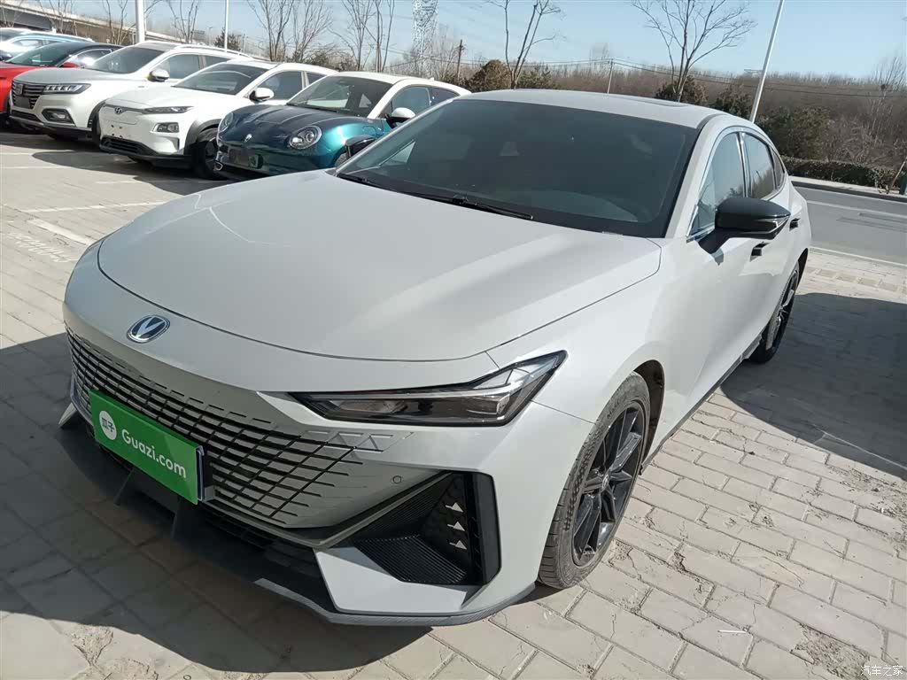 Changan UNI-V, 2023 2