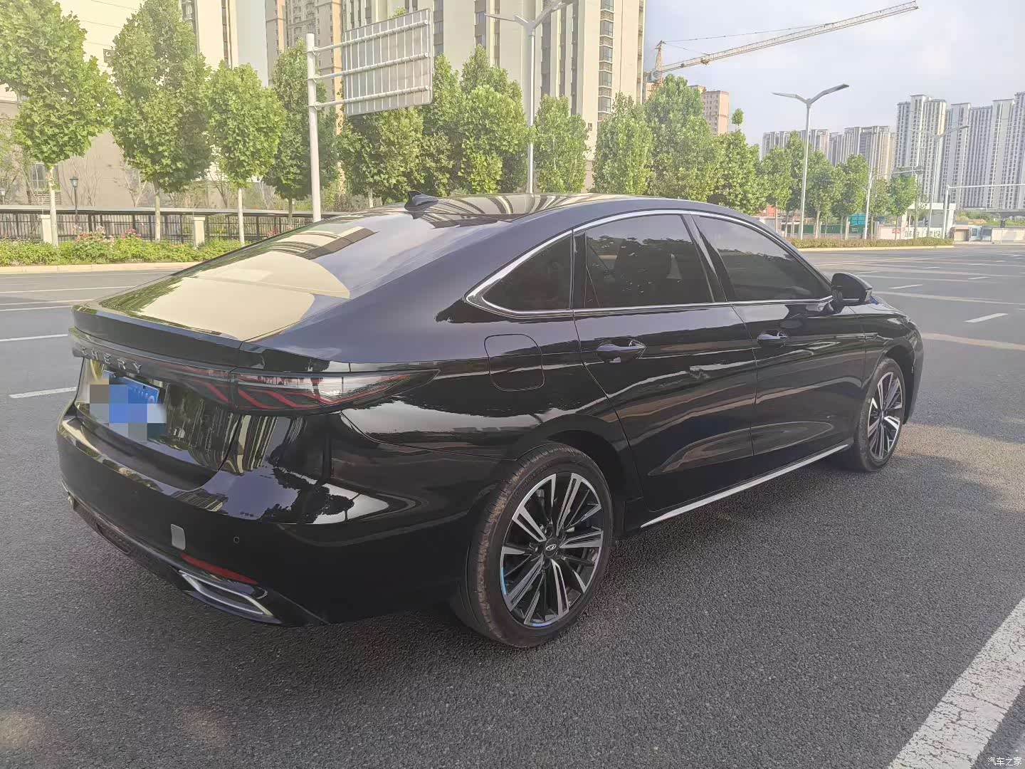 Chery Arrizo 8, 2025 9