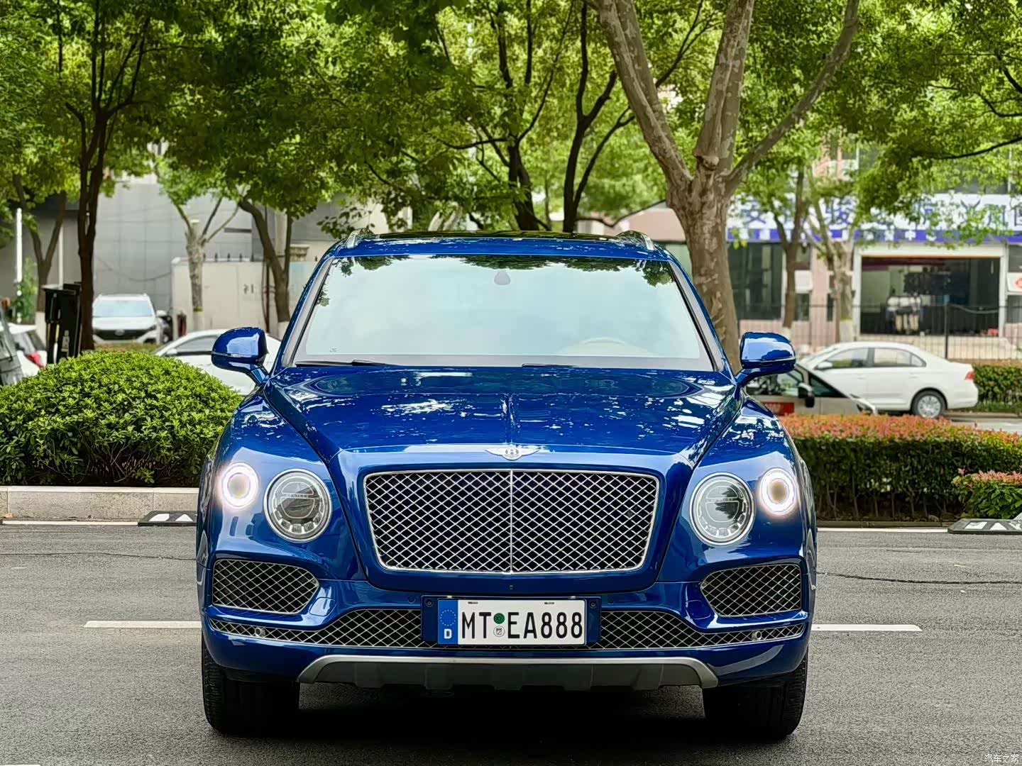 Bentley Bentayga, 2018 2
