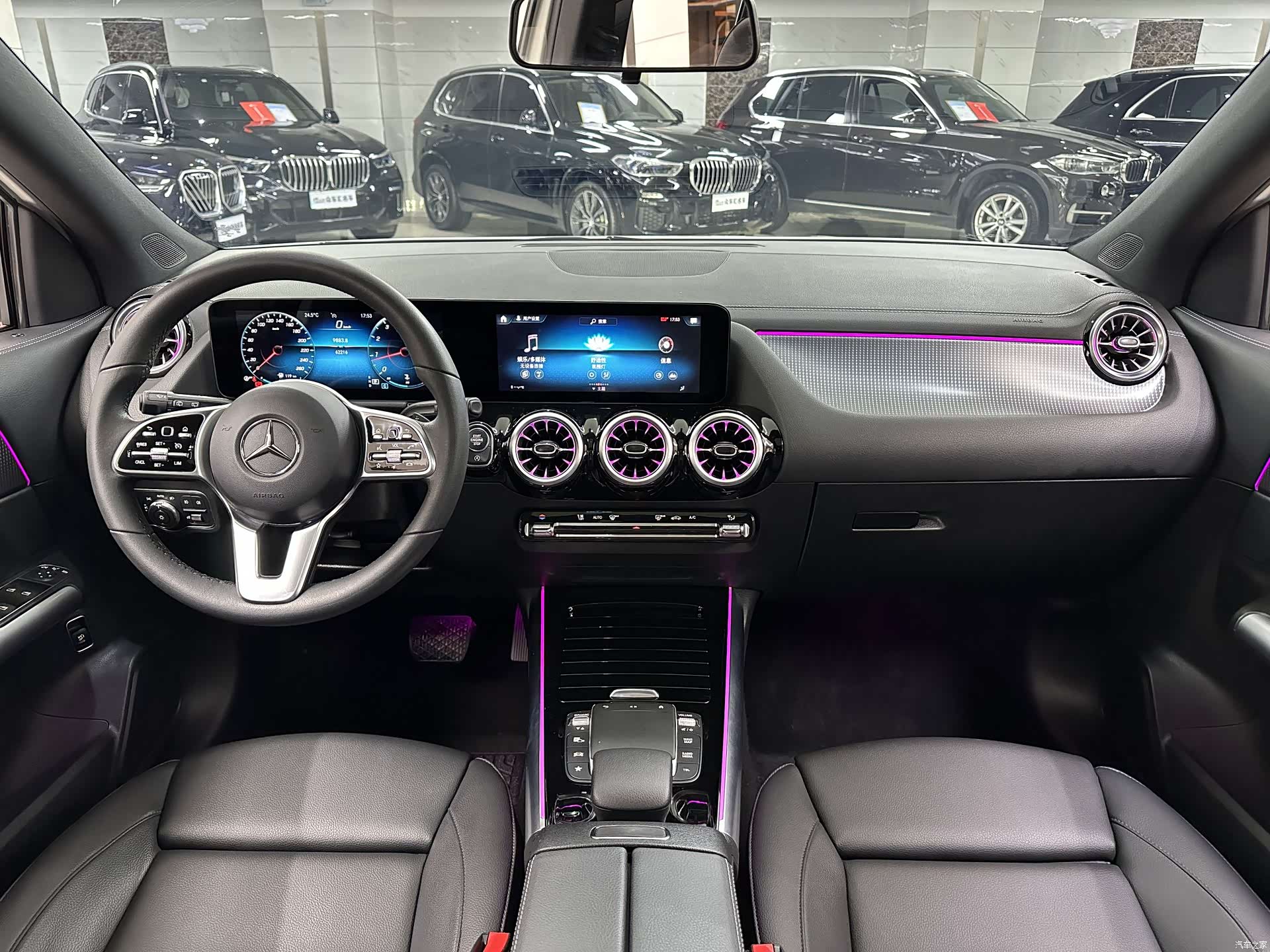 Mercedes-Benz GLA, 2022 14