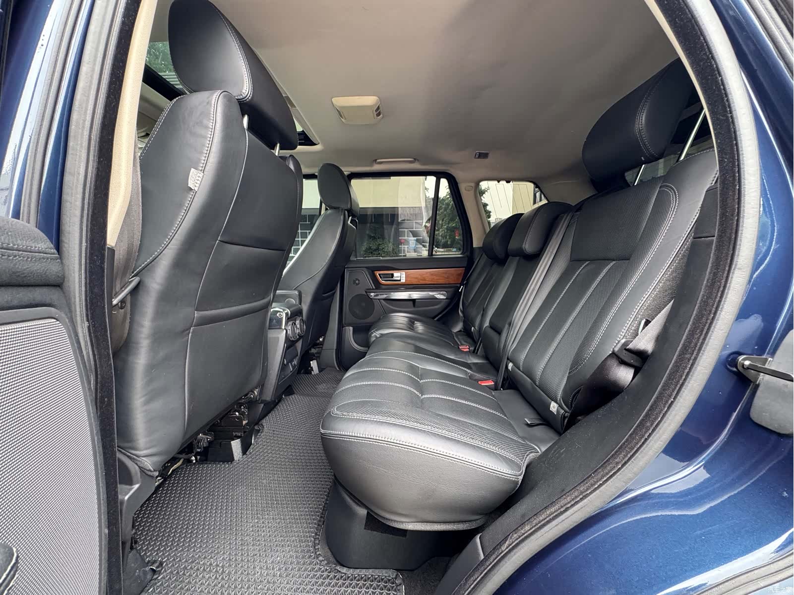 Land Rover Range Rover, 2012 15