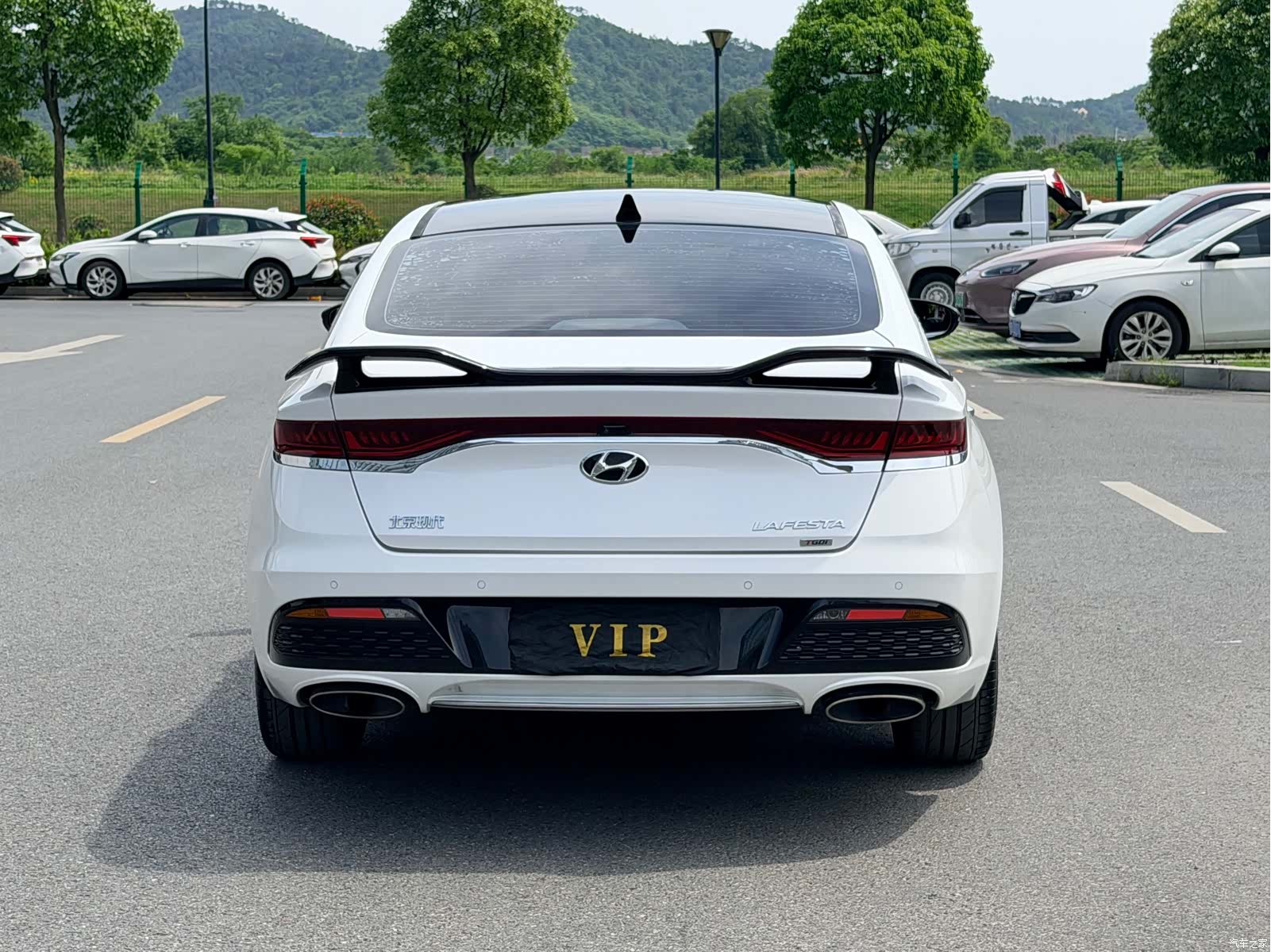 Hyundai Lafesta, 2022 все фото