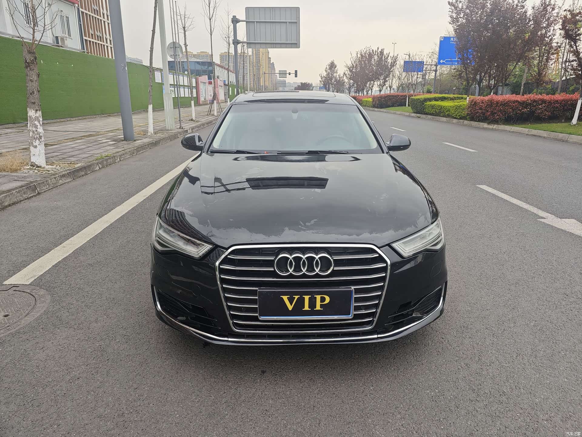 Audi A6L, 2010 1