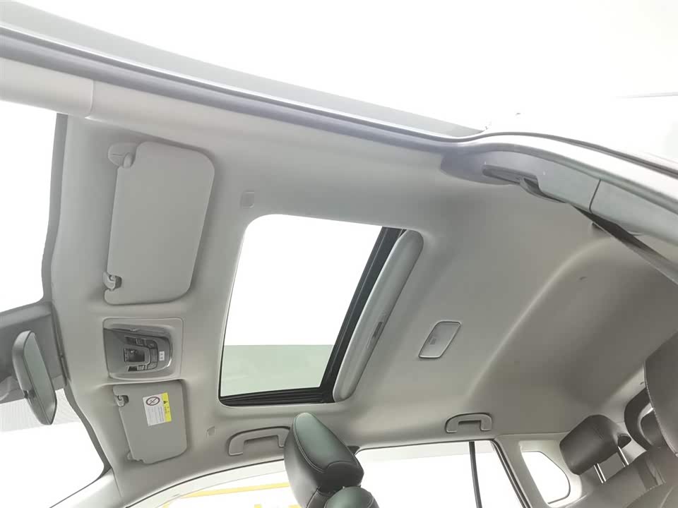 Toyota Corolla Sharp amplifier