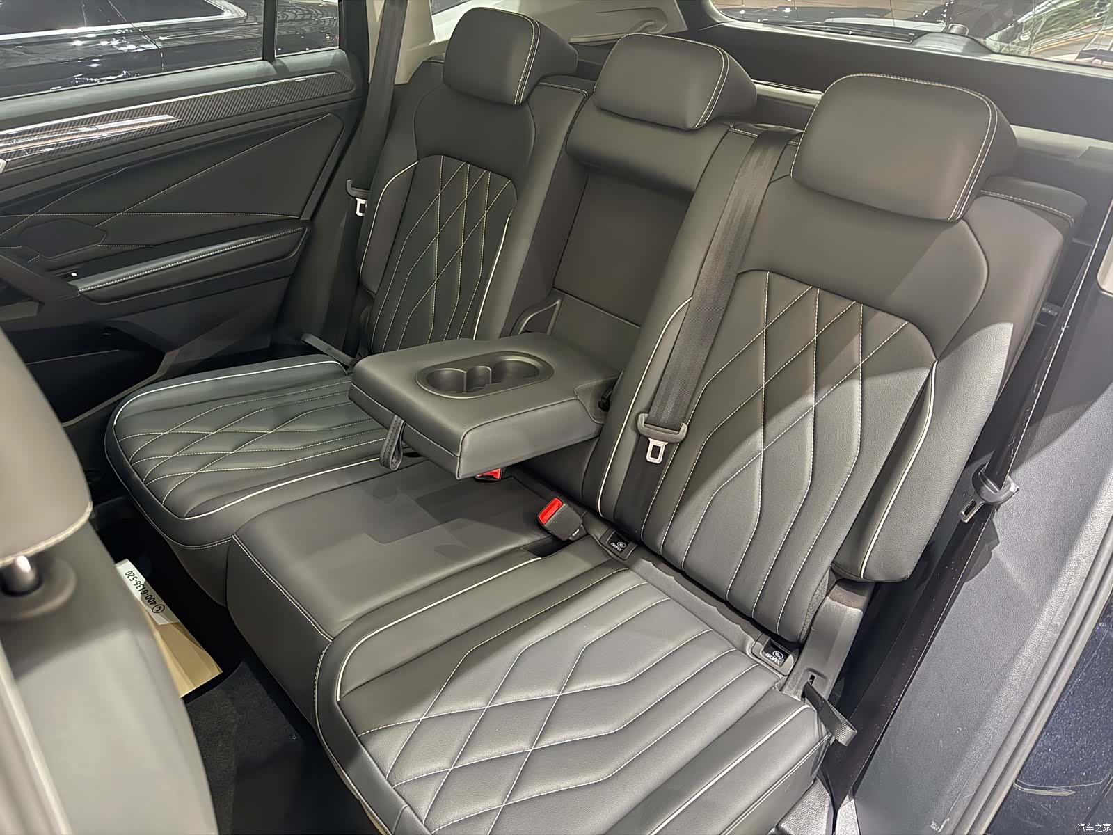 Volkswagen Tiguan L, 2024 28