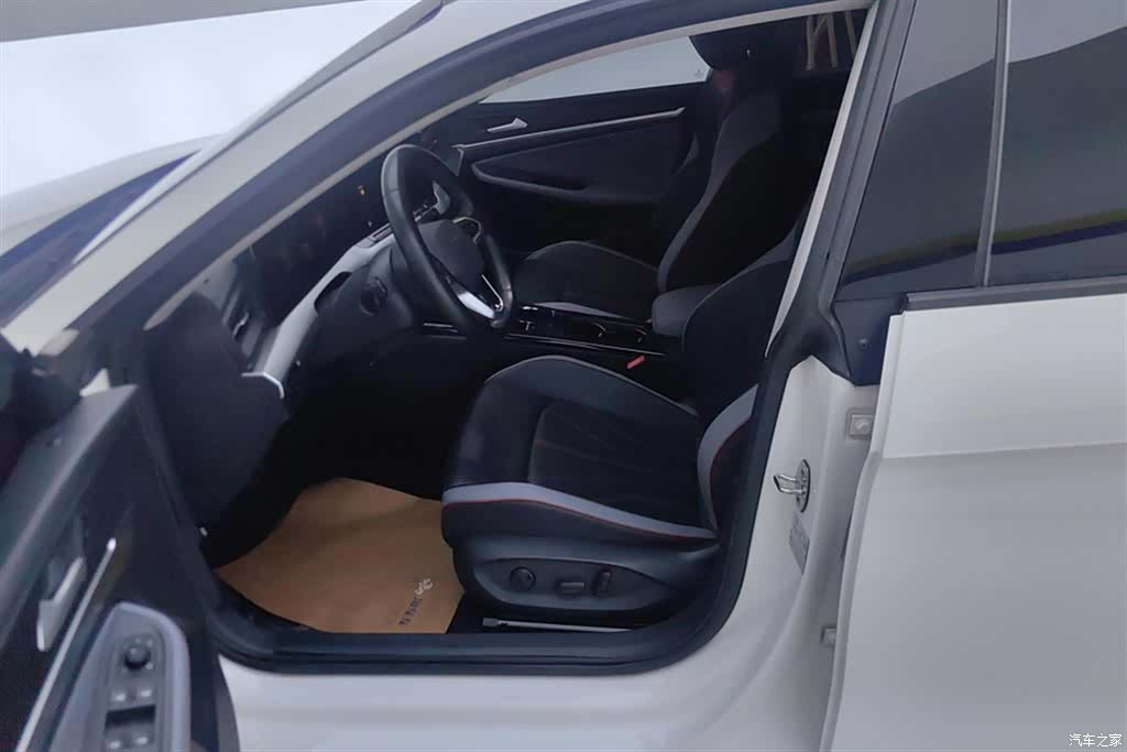 Volkswagen Lamando, 2023 9