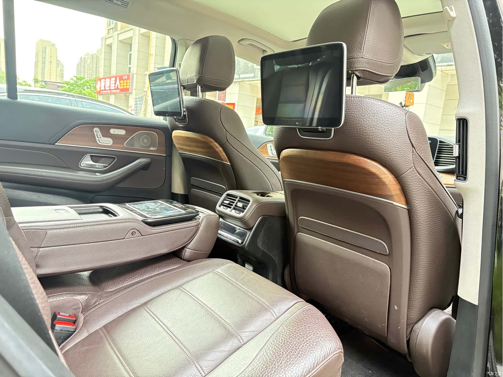Mercedes-Benz GLS, 2023 8