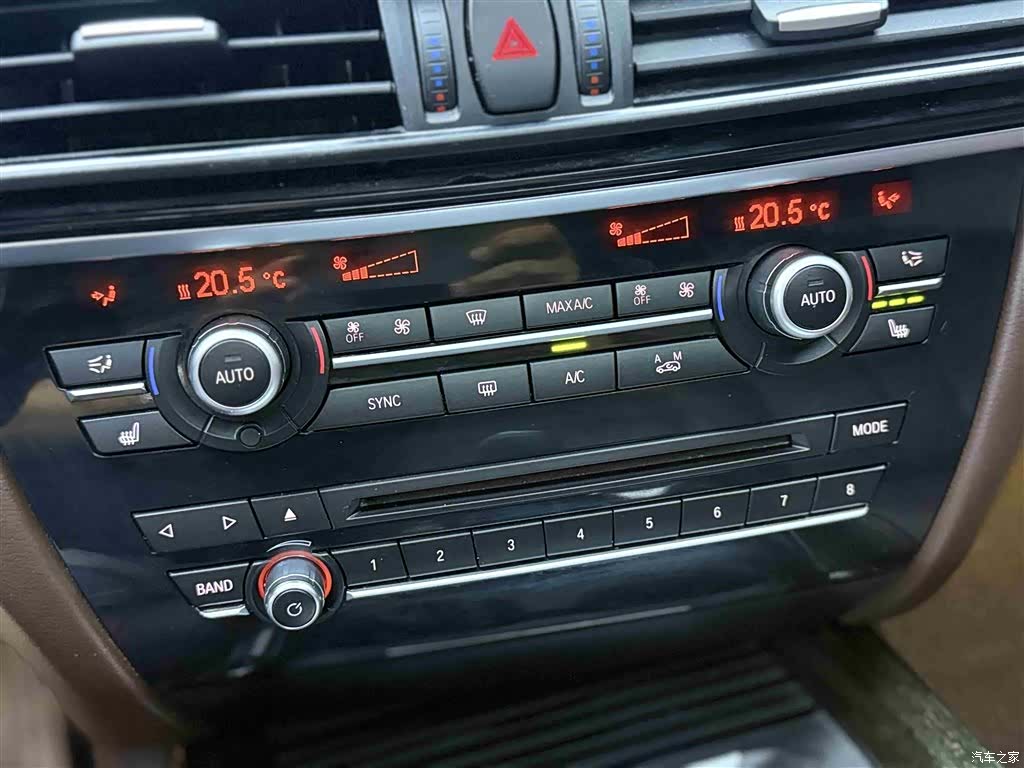 BMW X5, 2016 7