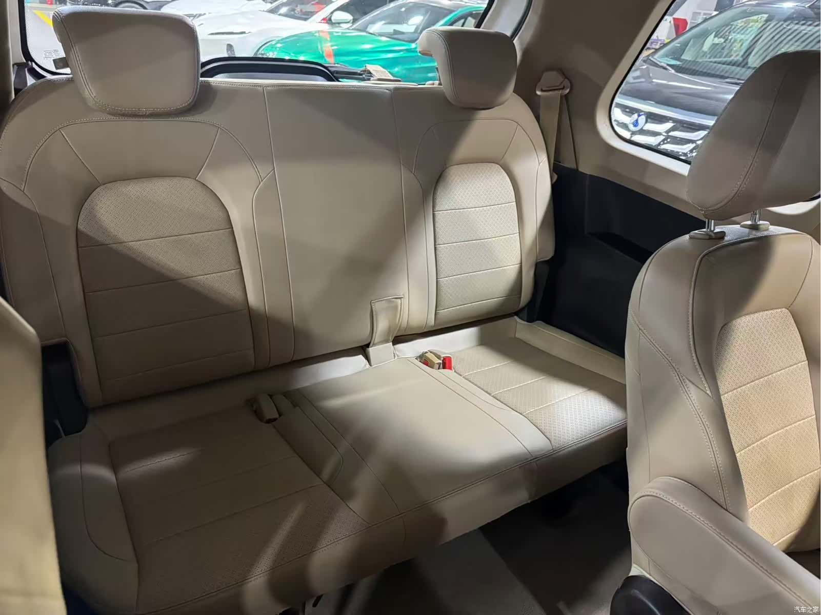 Wuling Hongguang, 2019 11