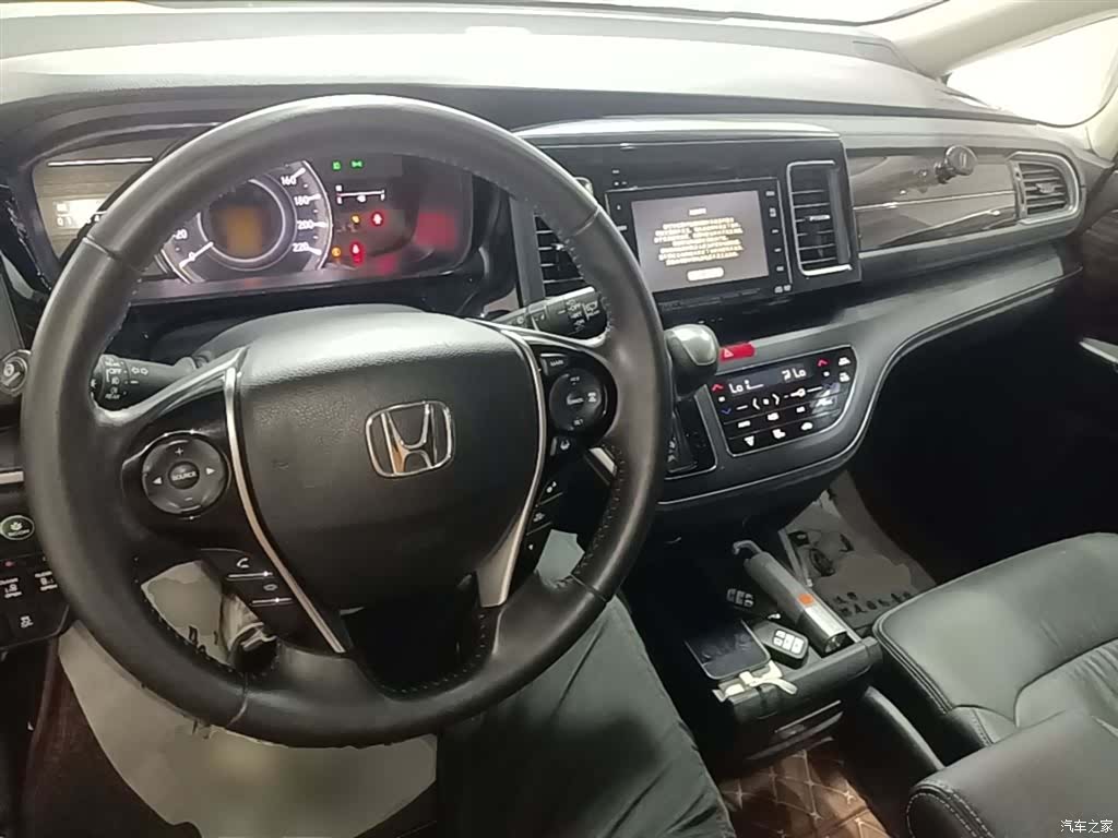Honda Elysion, 2018 10