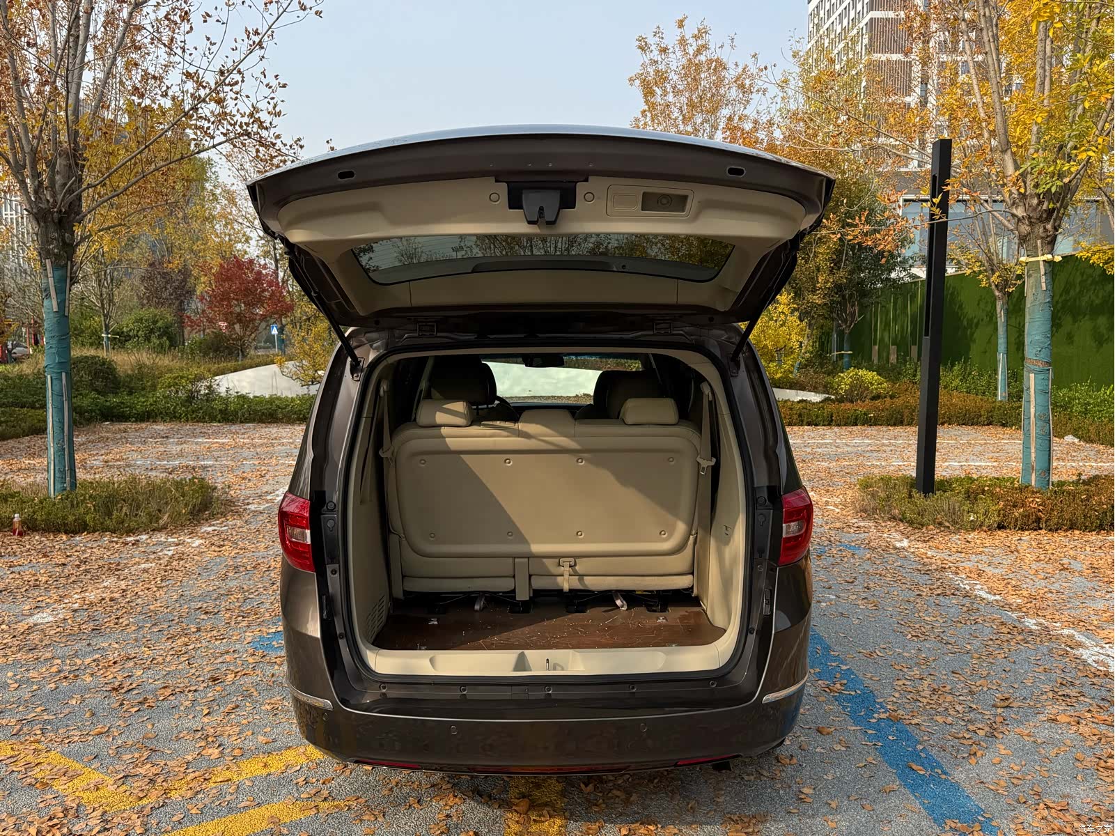 Buick GL8, 2017 18