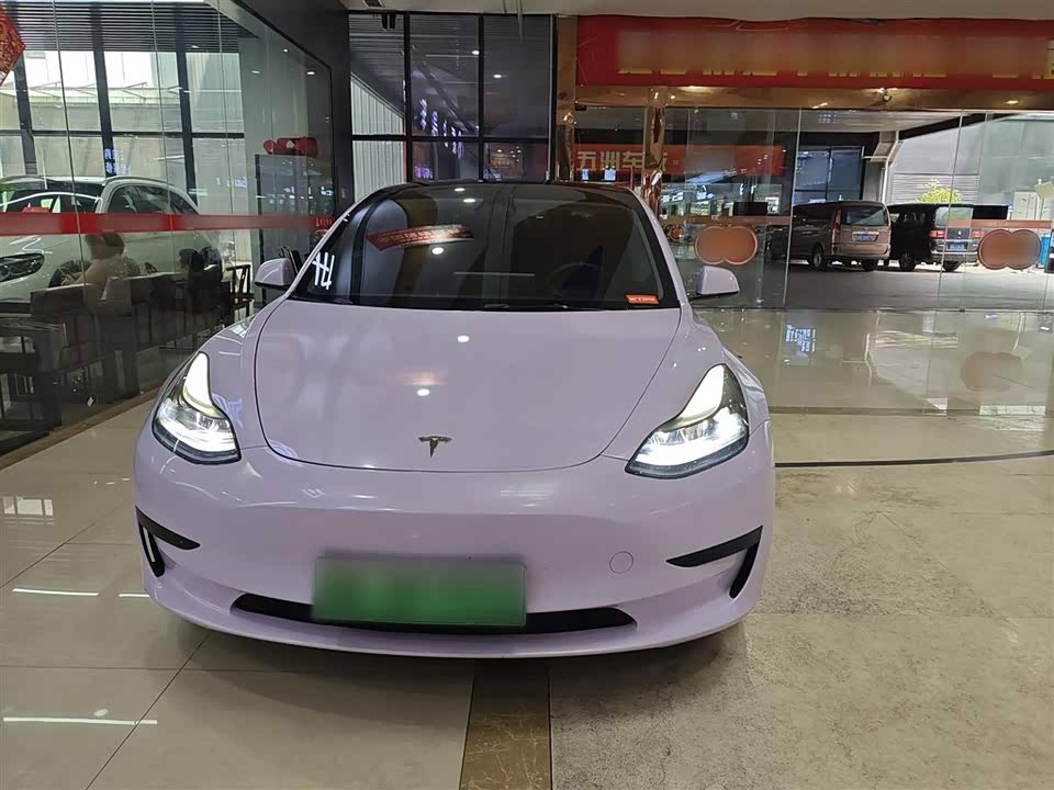 Tesla Model 3 Tesla Model 3