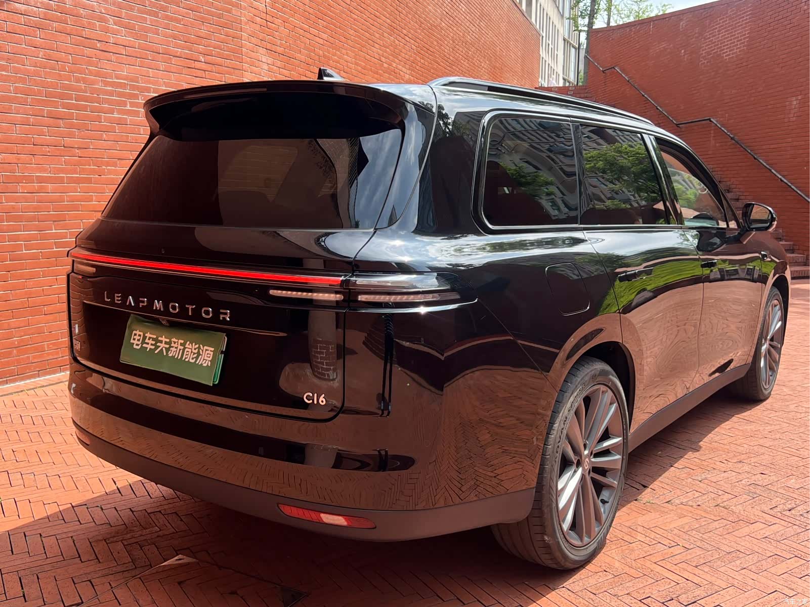 Leapmotor C16, 2025 все фото