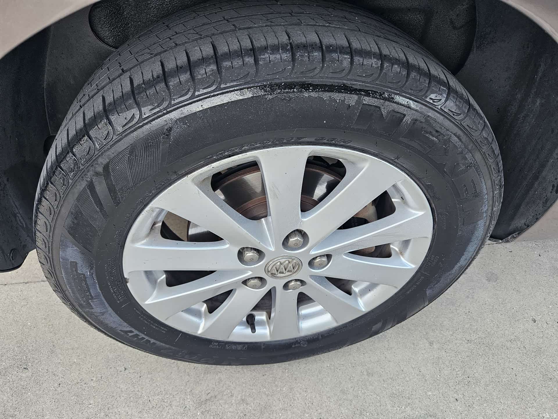 Buick GL8, 2017 25