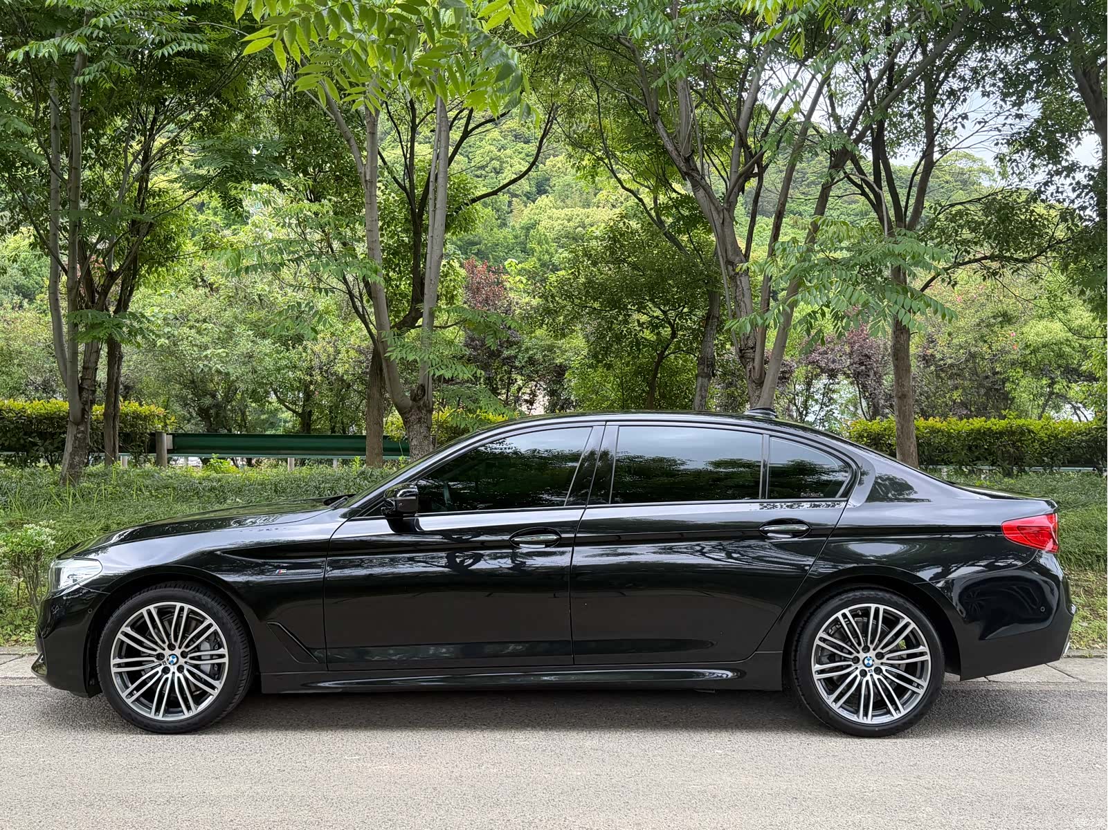 BMW 5 Series, 2018 3