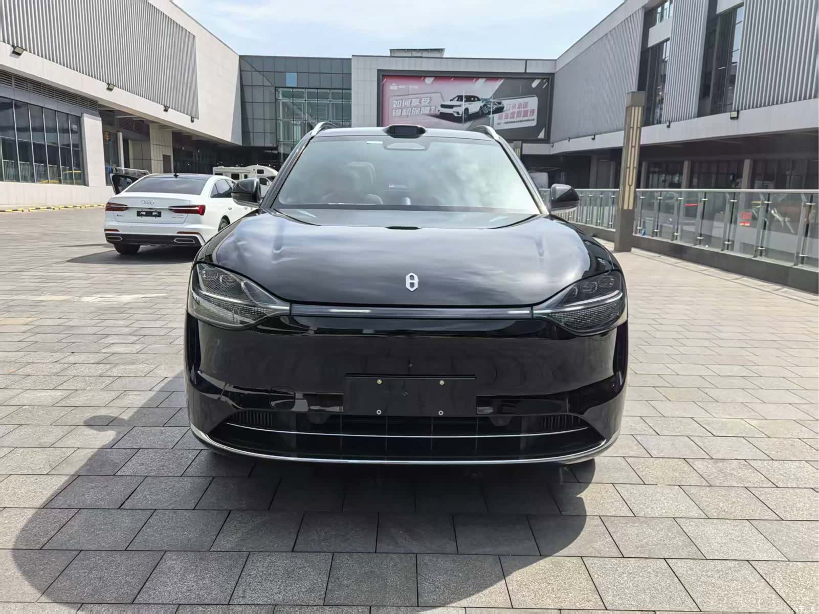AITO M9, 2024 2