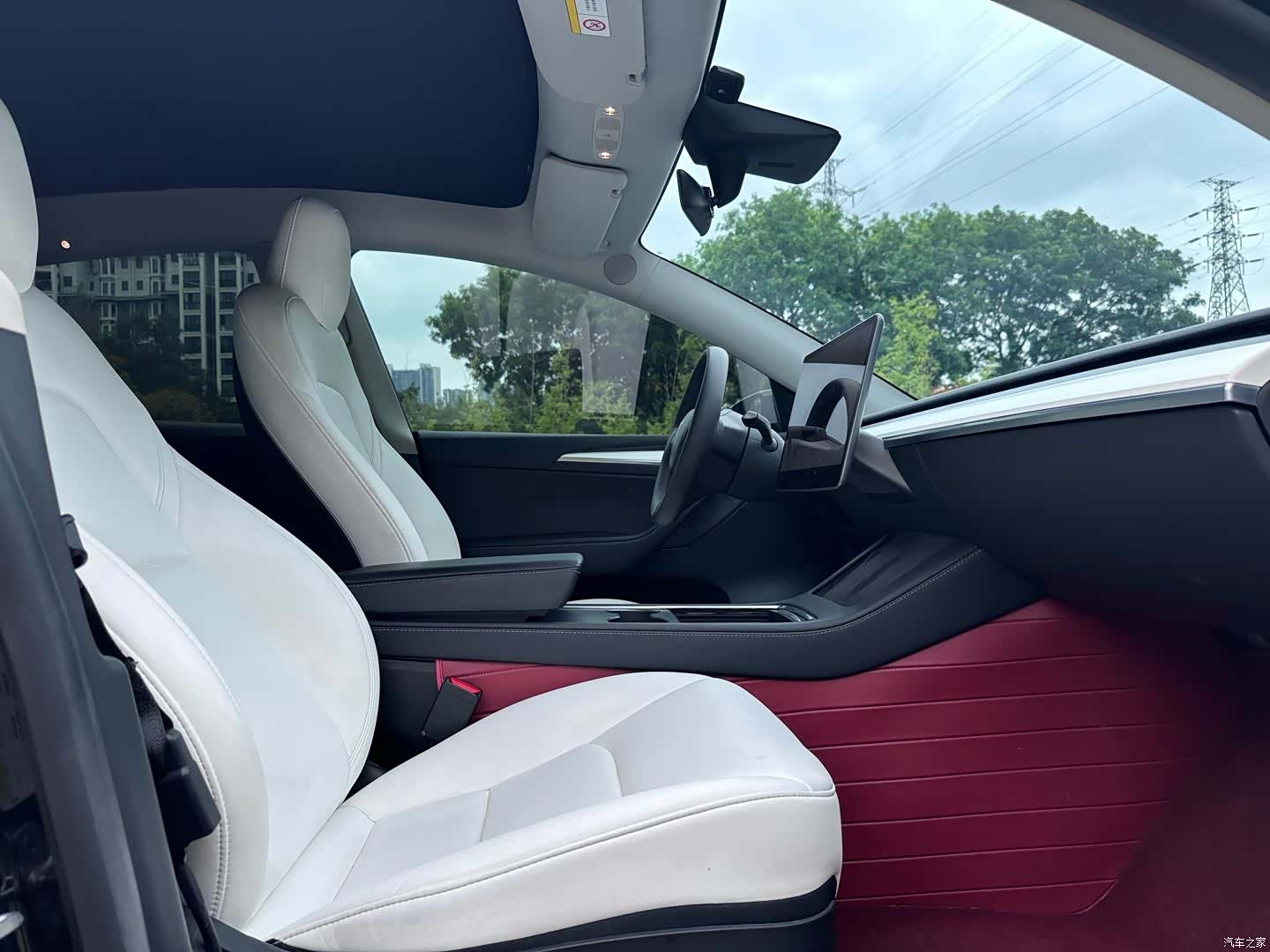 Tesla Model Y, 2022 16