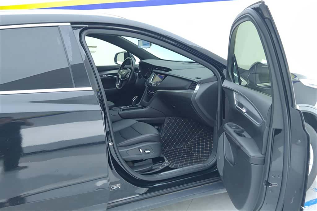 Cadillac XT5, 2019 8