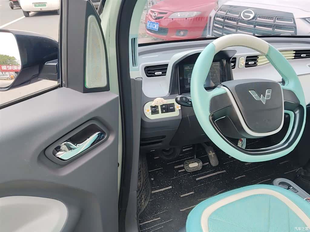 Wuling MINIEV, 2022 16