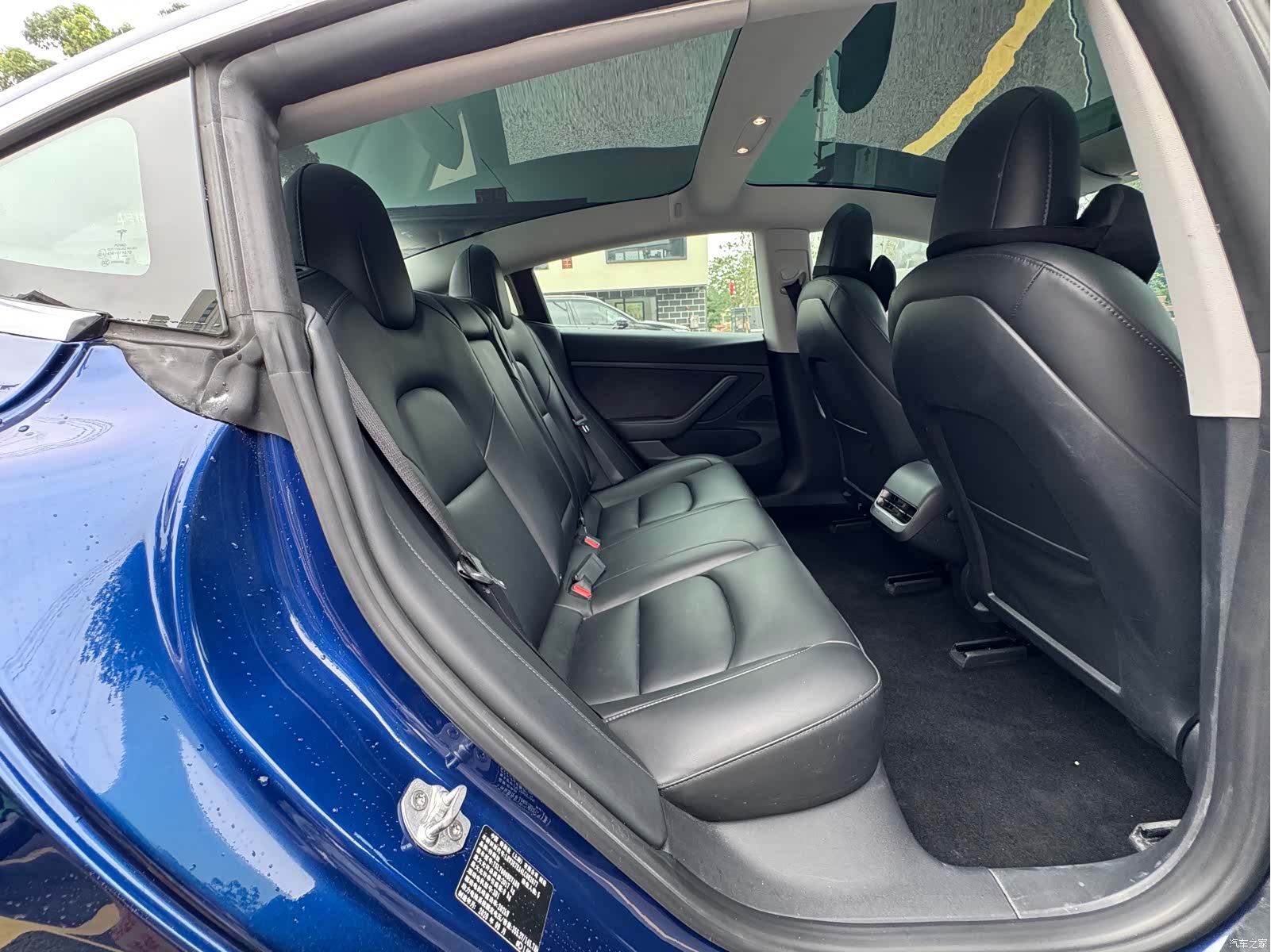 Tesla Model 3, 2020 11