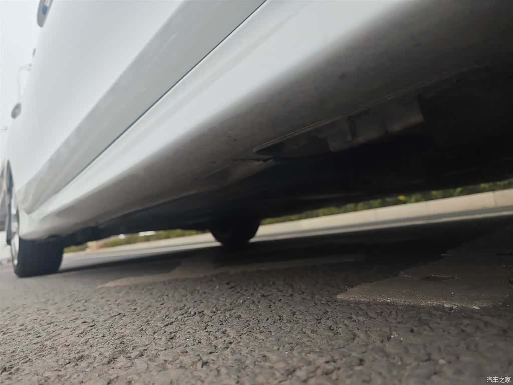 Honda Jade, 2016 21