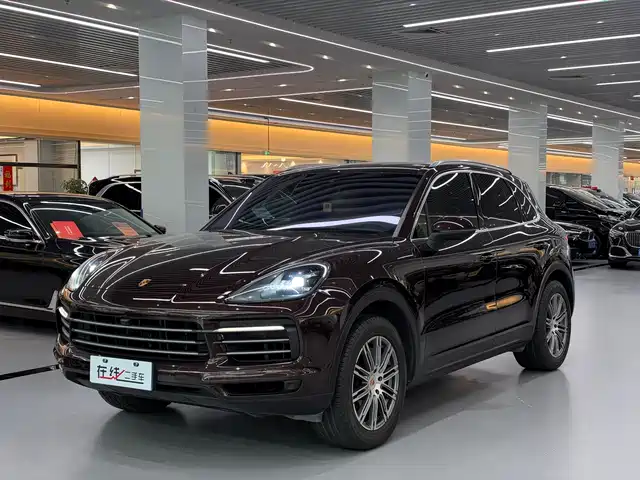 Porsche Cayenne 2019 — купить из Китая под заказ