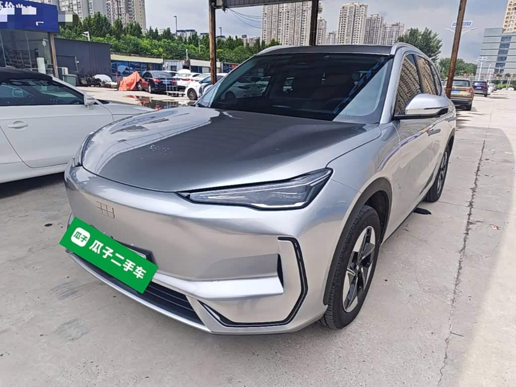Geely Galaxy E5