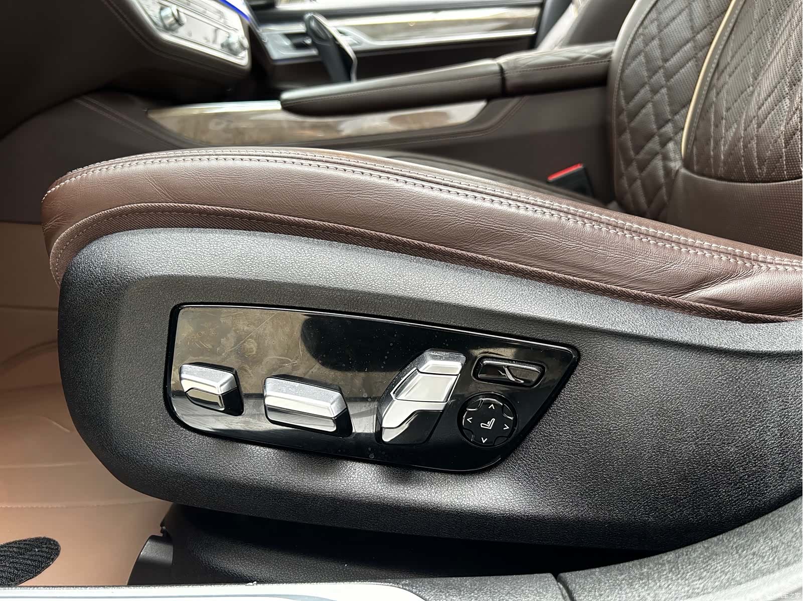 BMW 7 Series, 2020 6