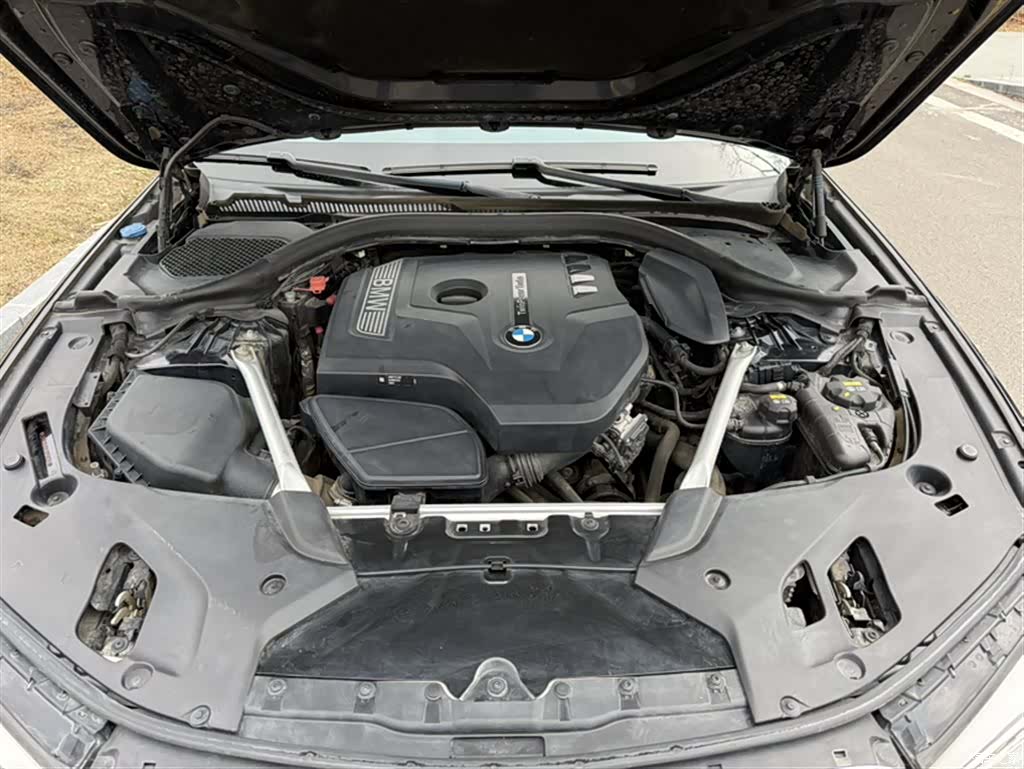 BMW 5 Series, 2018 11