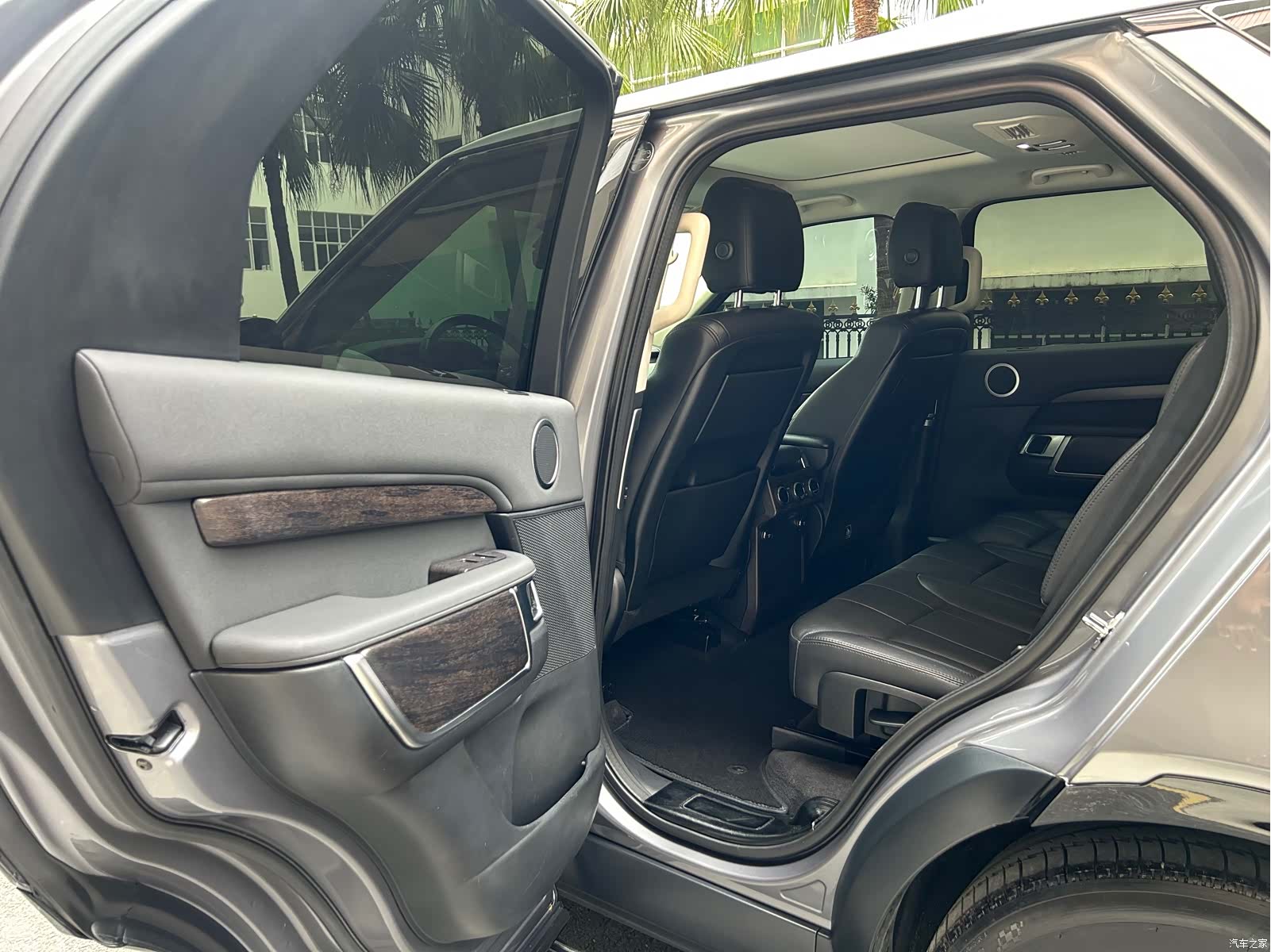 Land Rover Discovery, 2019 10