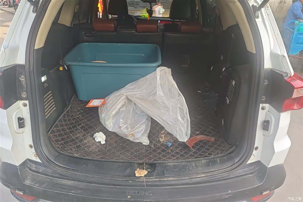 BAIC S3, 2018 4