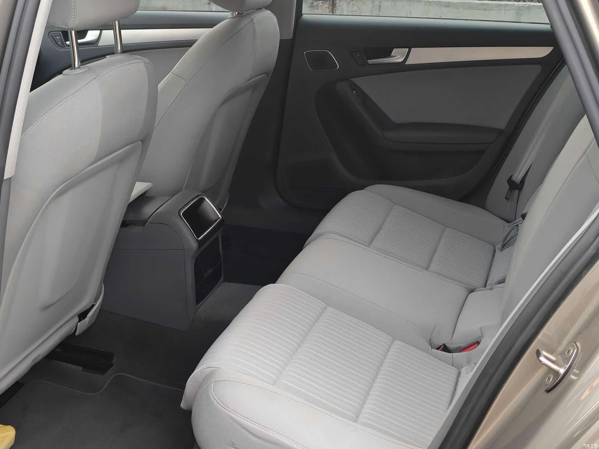 Audi A4L, 2012 16
