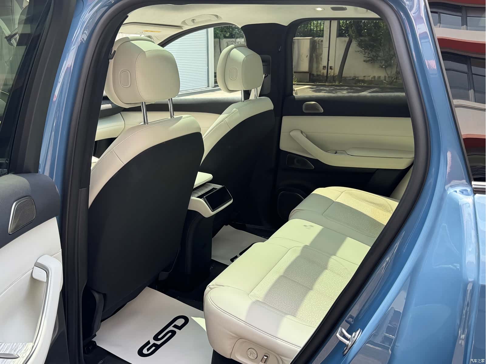 NIO ES7, 2022 12