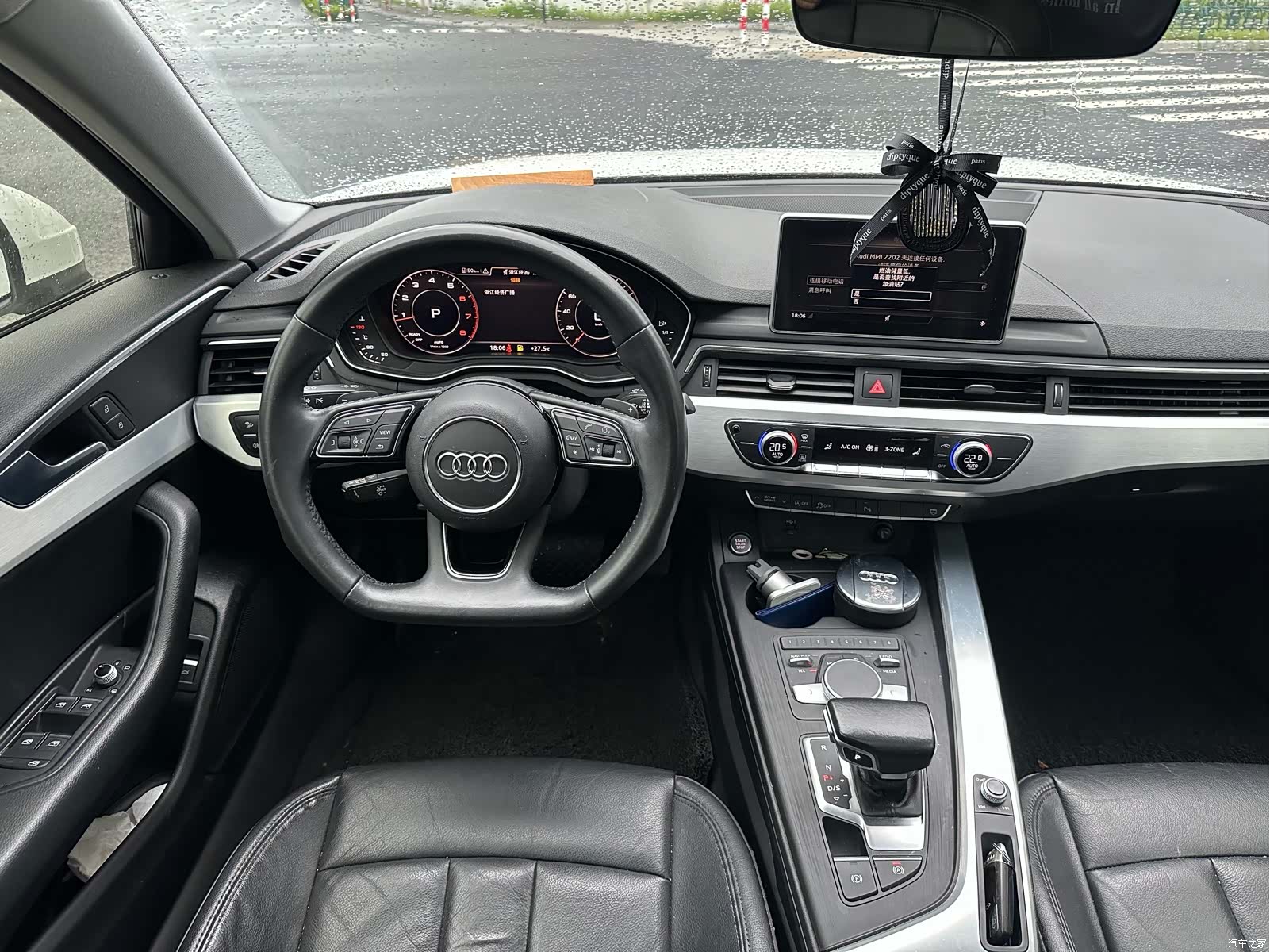 Audi A4L, 2018 14