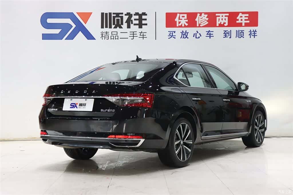 Skoda Superb, 2024 4
