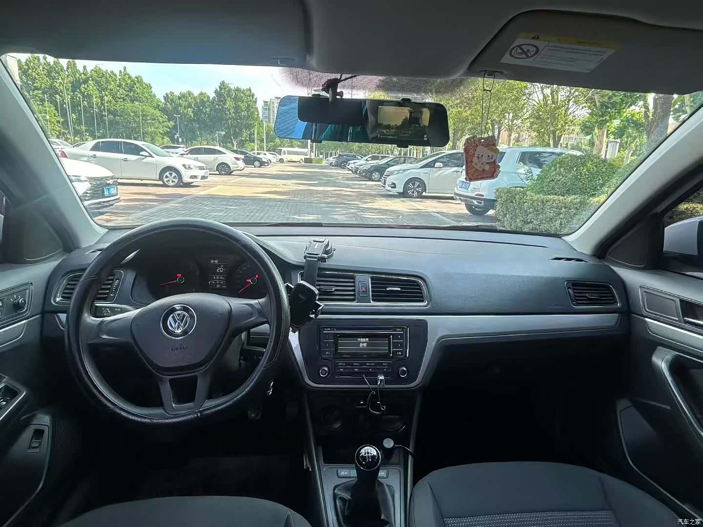 Volkswagen Lavida, 2017 все фото