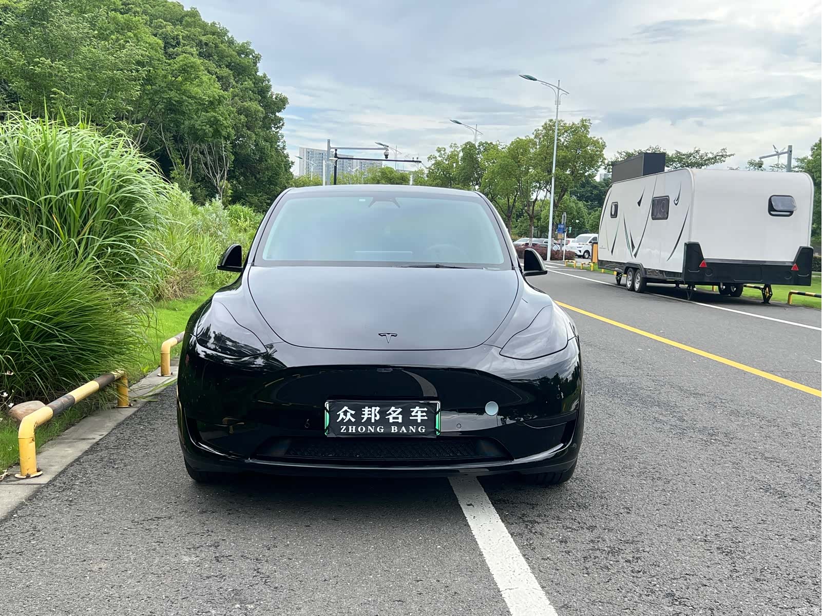 Tesla Model Y, 2022 2