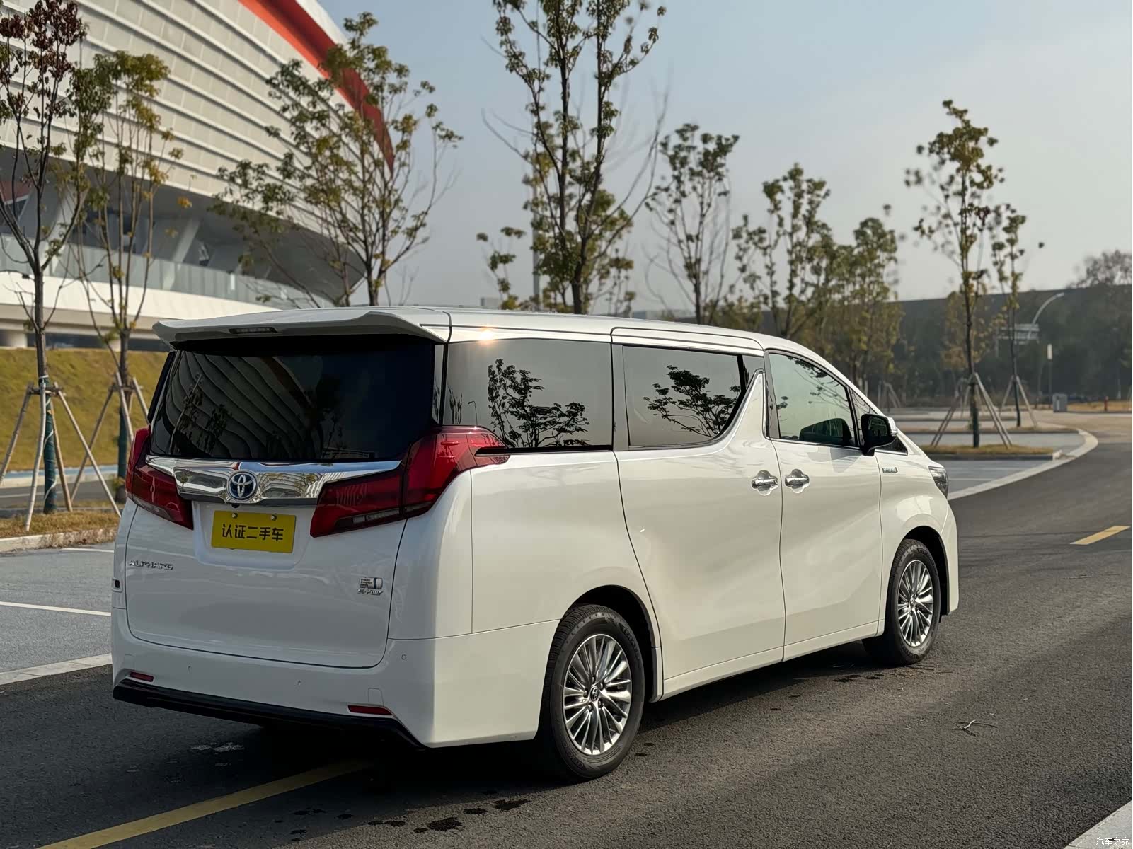 Toyota Alphard, 2019 6