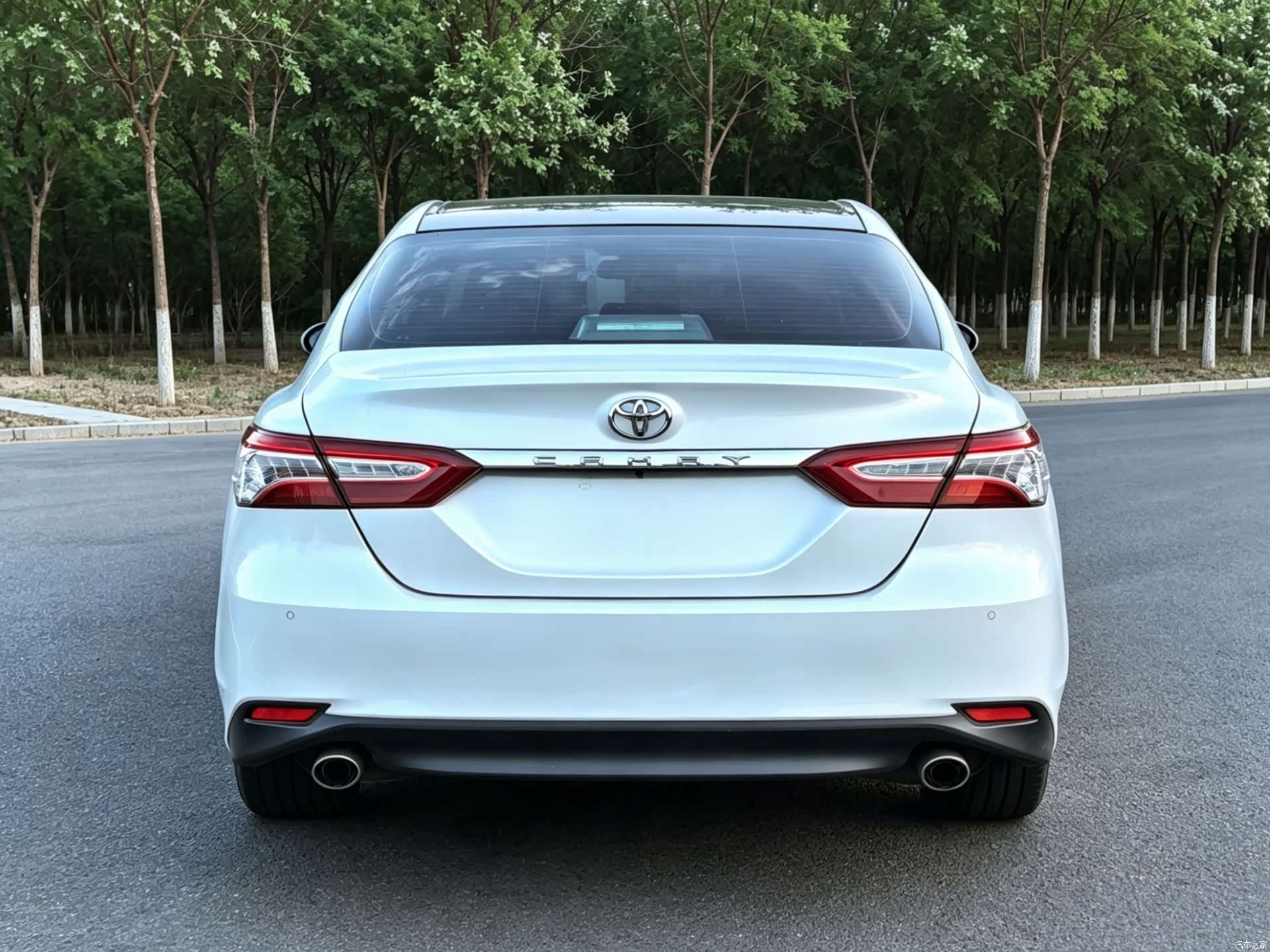Toyota Camry, 2019 все фото