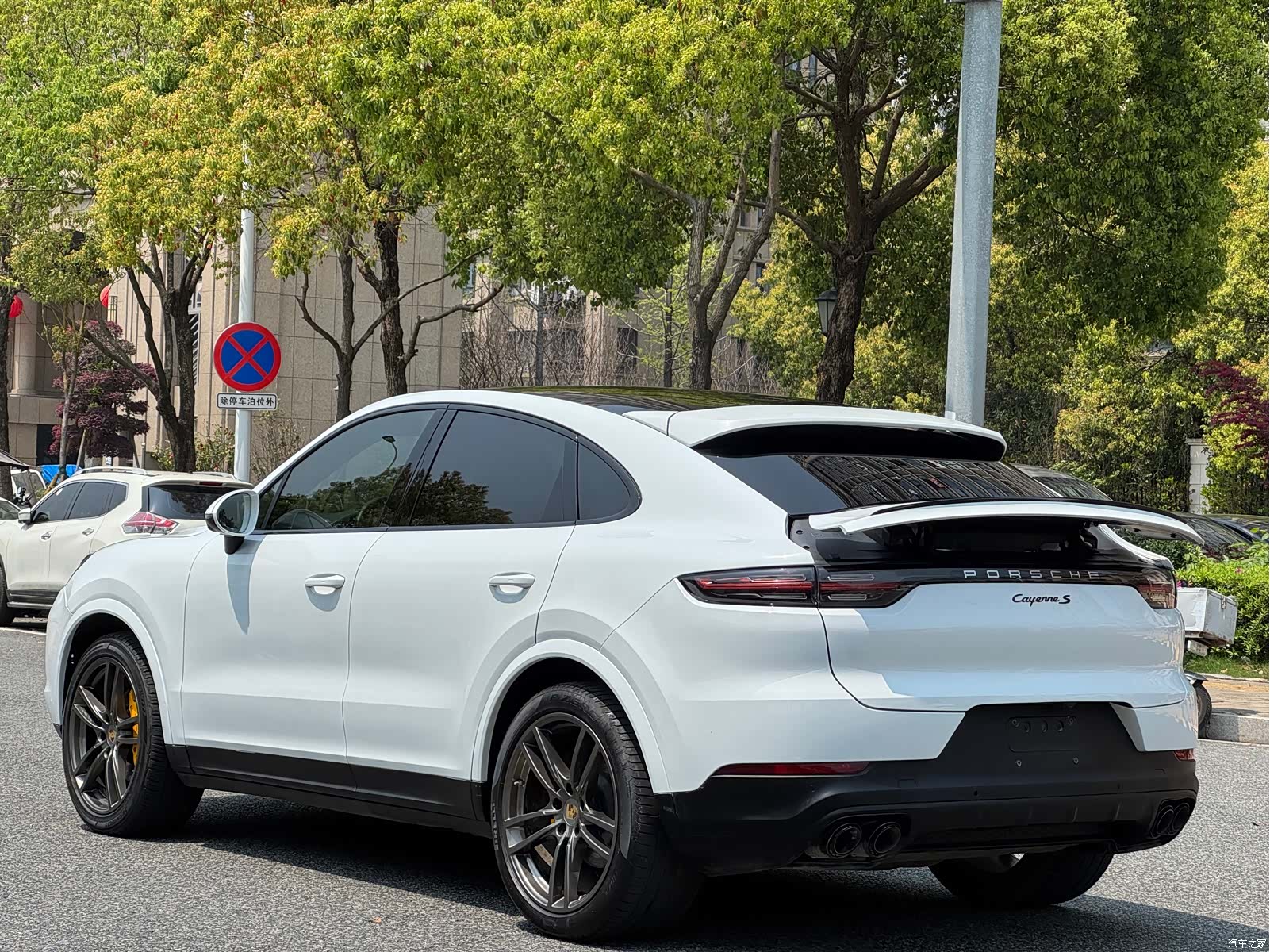 Porsche Cayenne, 2020 6