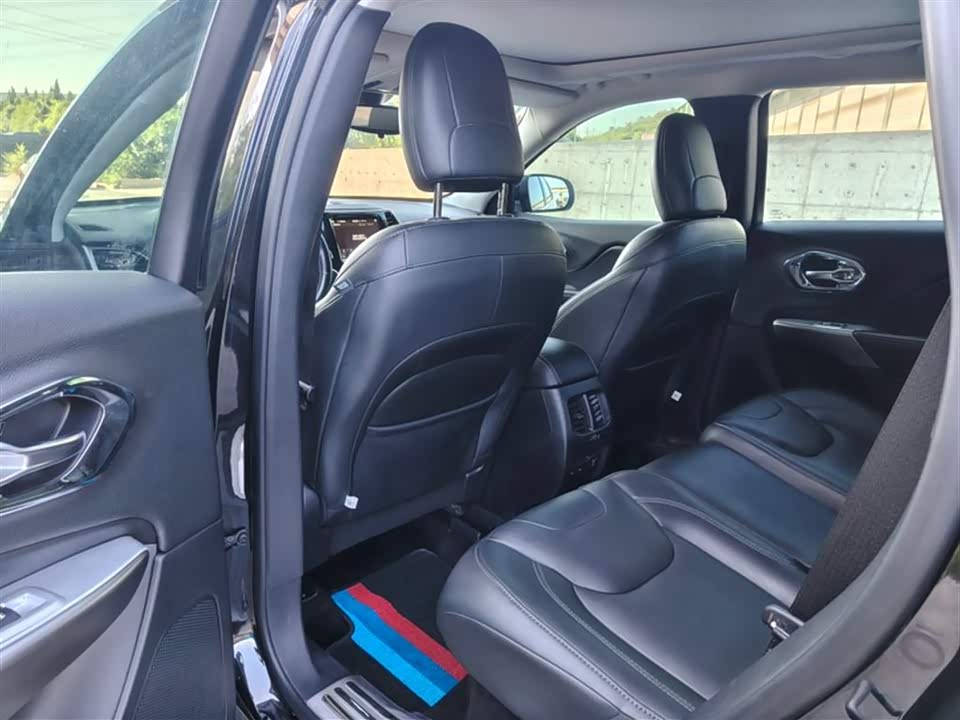 Jeep Free light