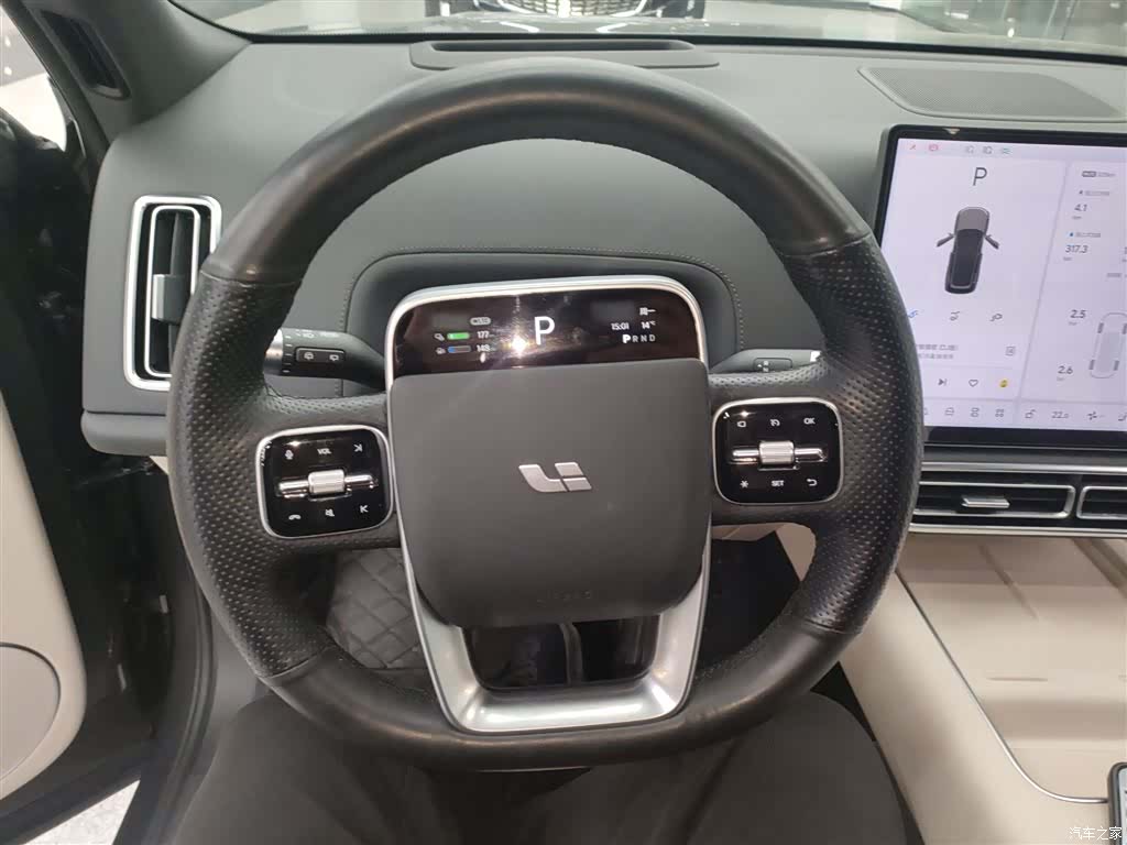 Li Auto L8, 2023 11